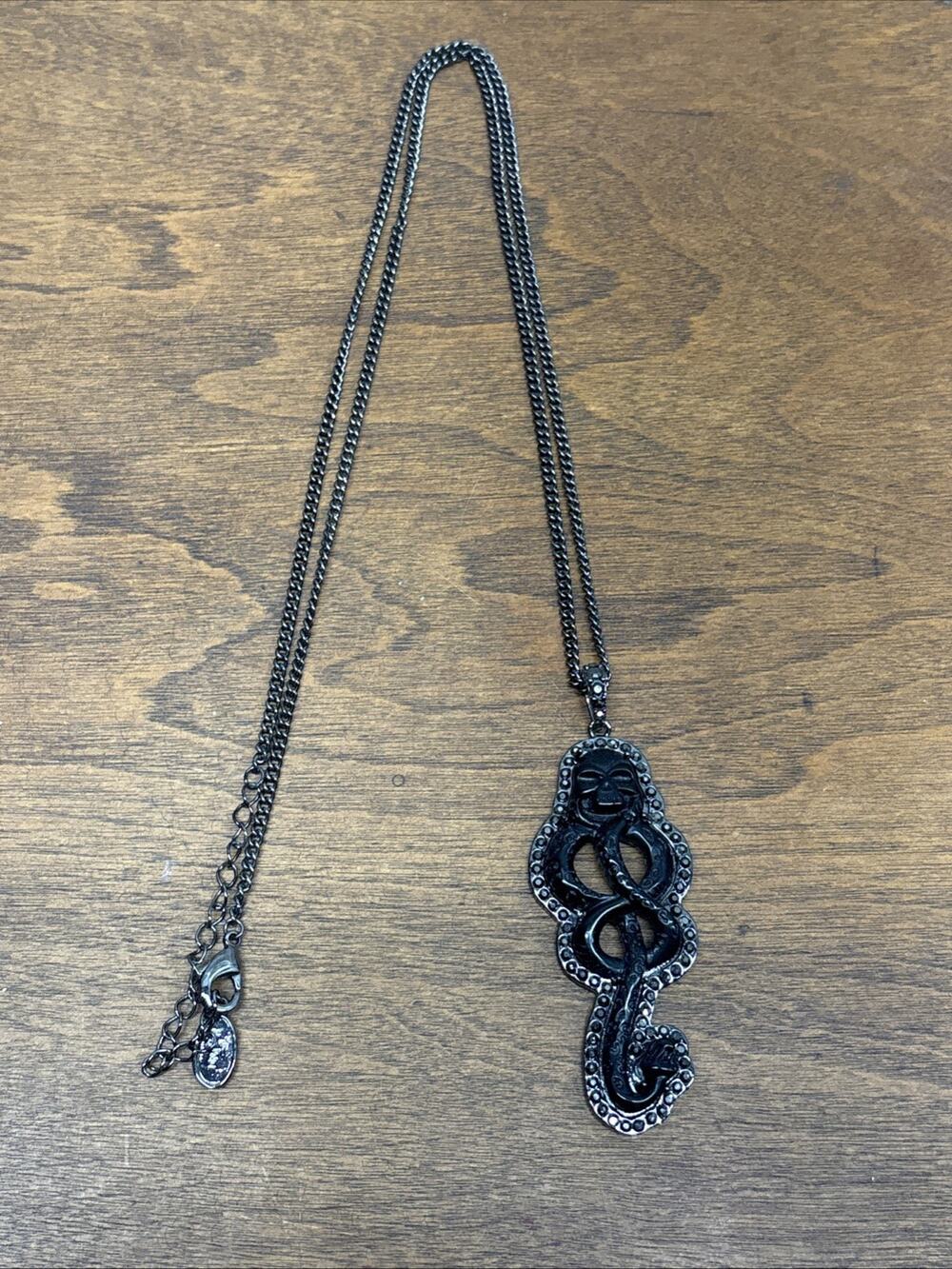 Very Rare Genuine Harry Potter Universal Death Eater Necklace
